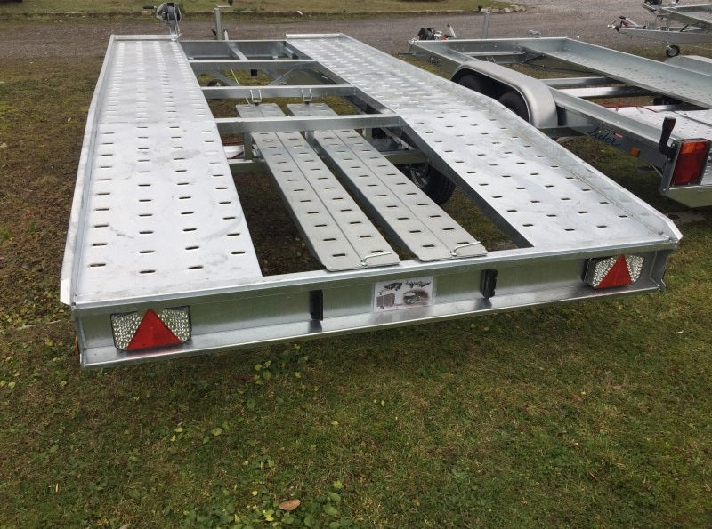 Remolque portacoches ptac 2700 kg entregado nuevo con 5 años de garantía