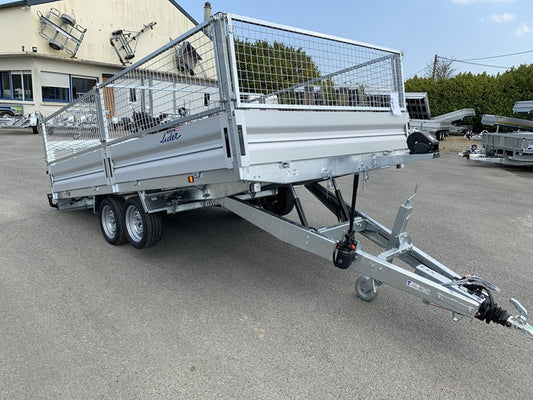 Remolque de plataforma LIDER con ruedas debajo – PTAC: 3500 kg – 2 ejes con freno – 506 x 215 cm
